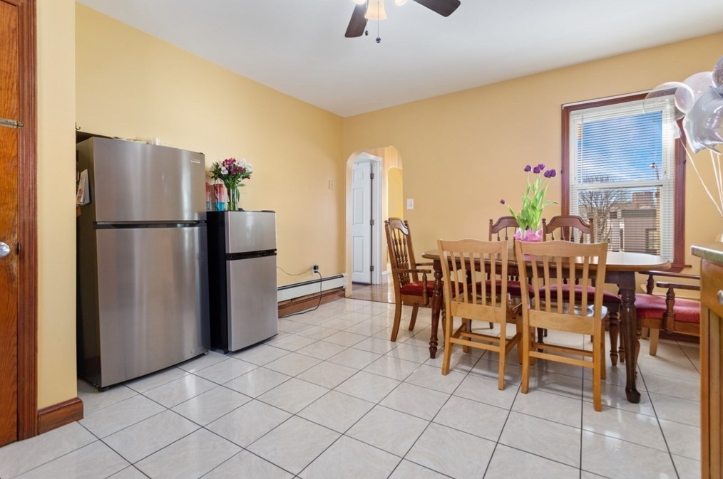 137 Pearl St, Somerville MA 02145-3117 exterior