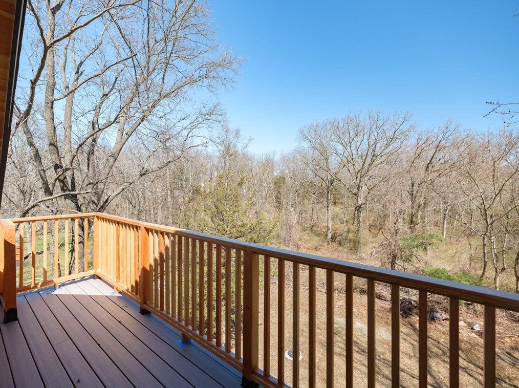 123 Nokomis Rd, Hingham MA  02043-1135 exterior