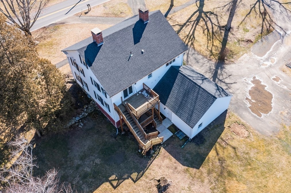 25 St, Hadley MA 01035-9502 exterior