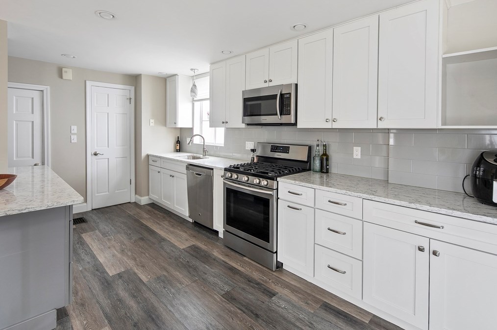 59 Lewis Ave, Winthrop MA  02152-1772 exterior