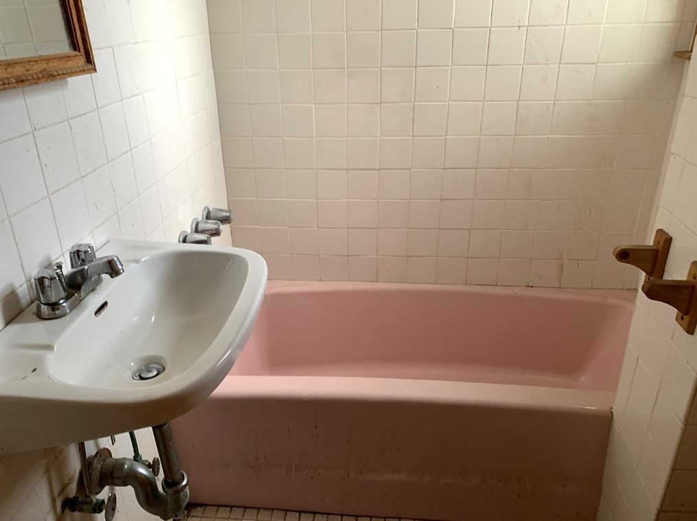 307 Colburn St, Dedham MA 02026-2331 exterior