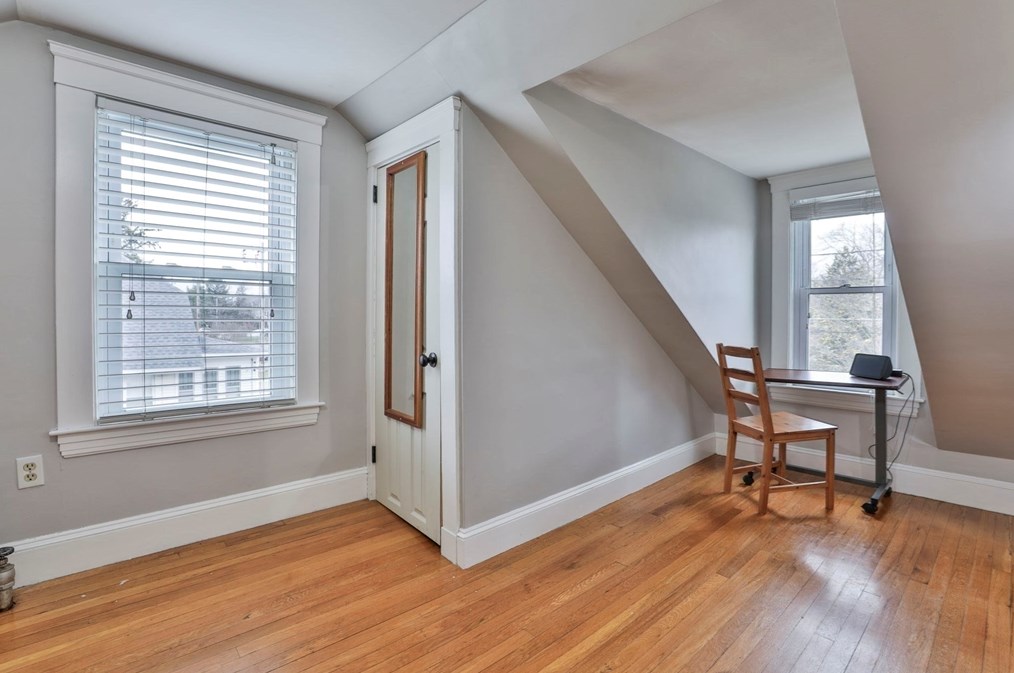 26 Bella Vista Ave, Mansfield MA  02048-1307 exterior