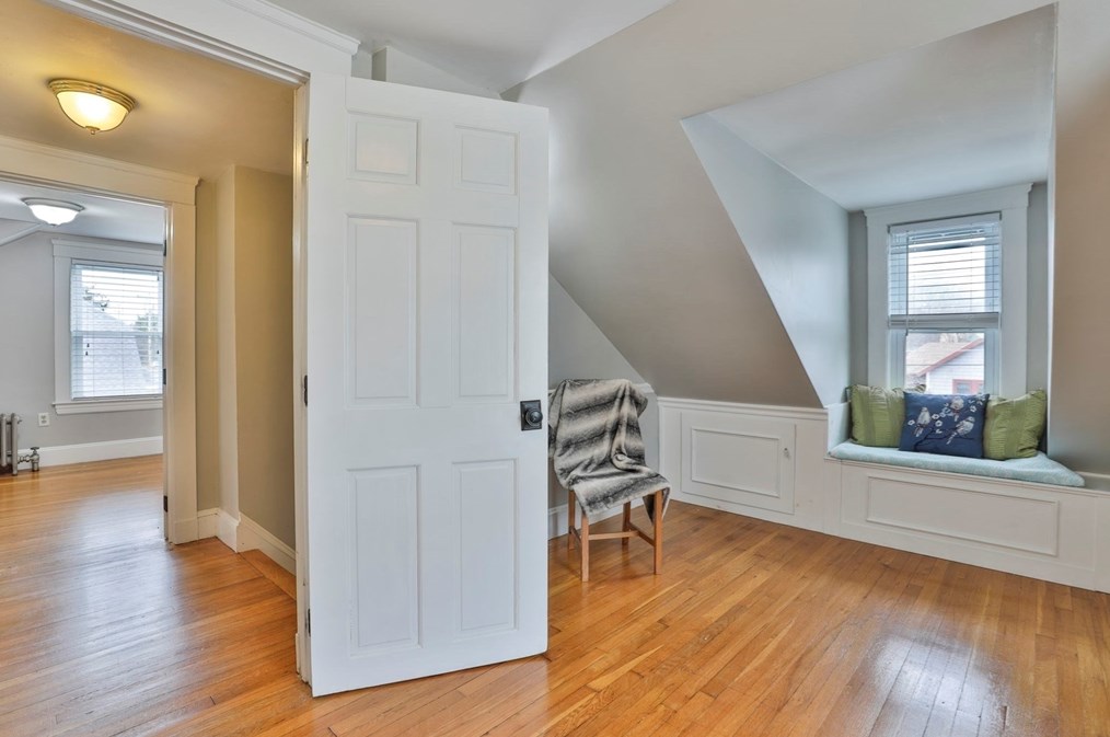 26 Bella Vista Ave, Mansfield MA  02048-1307 exterior