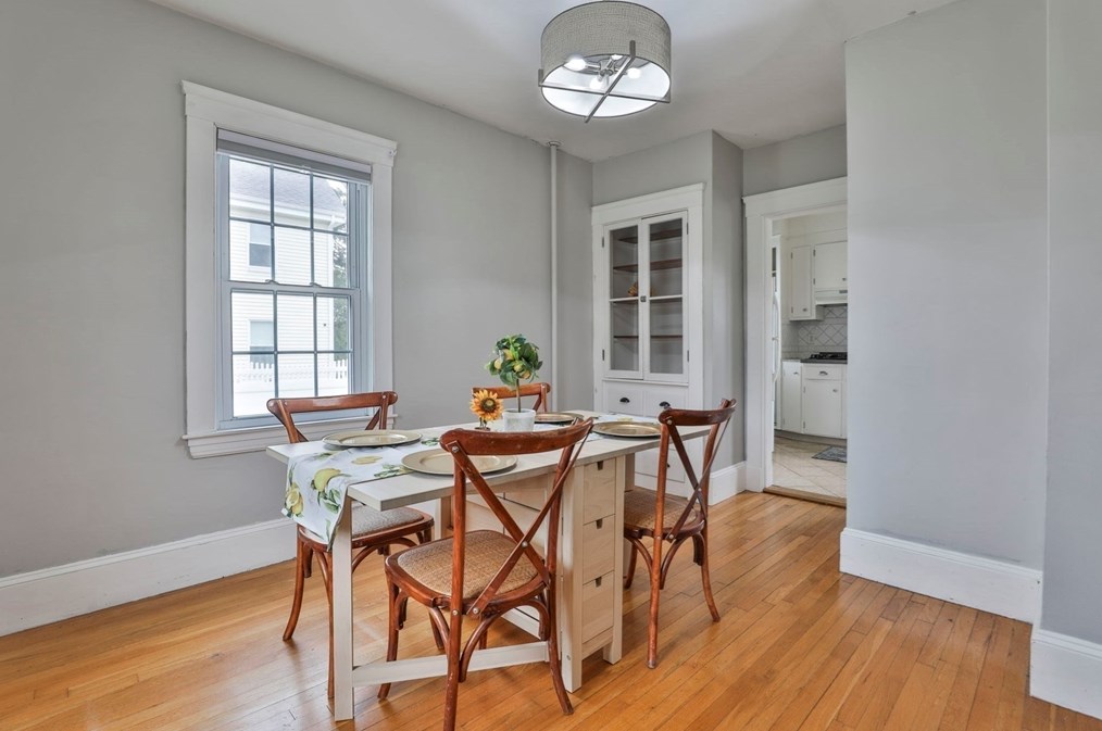 26 Bella Vista Ave, Mansfield MA  02048-1307 exterior