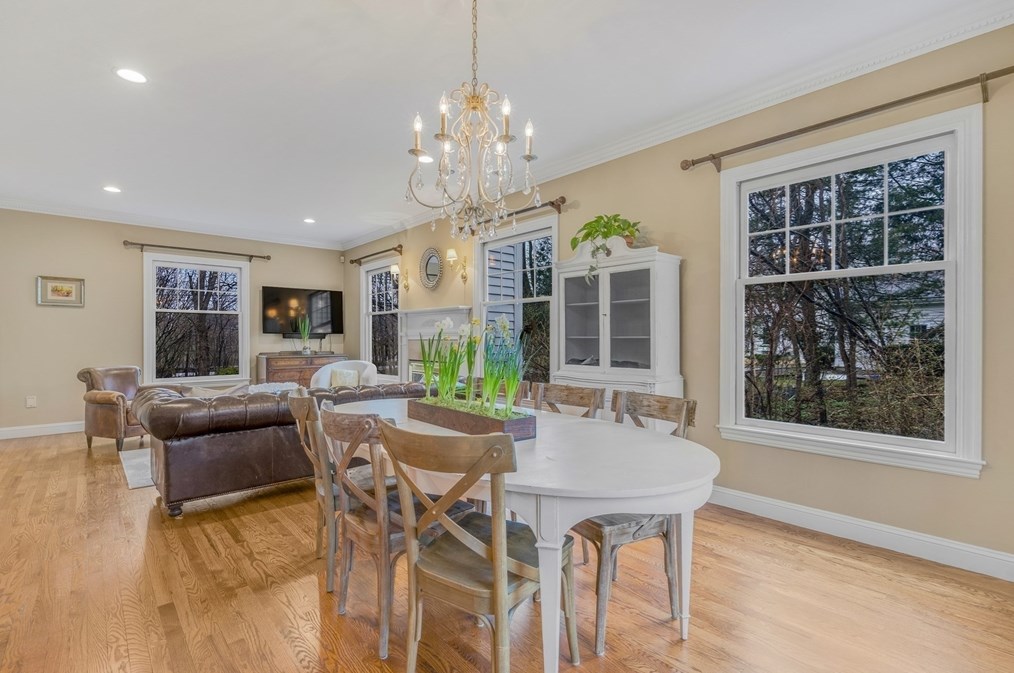 83 Main St, Southborough MA  01772-1225 exterior