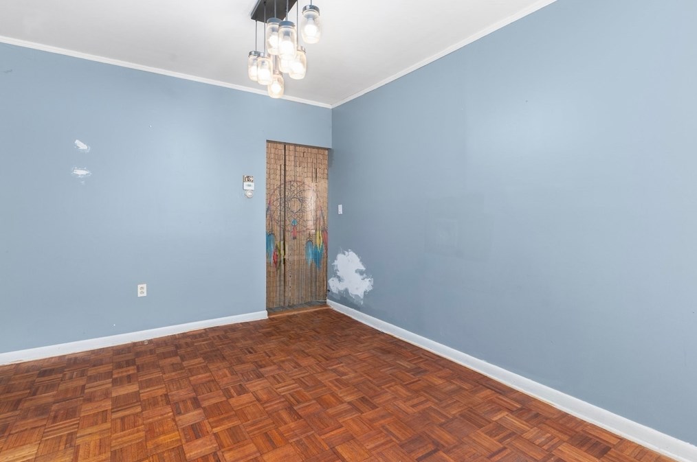 293 Earle St, New Bedford MA 02746-1813 exterior