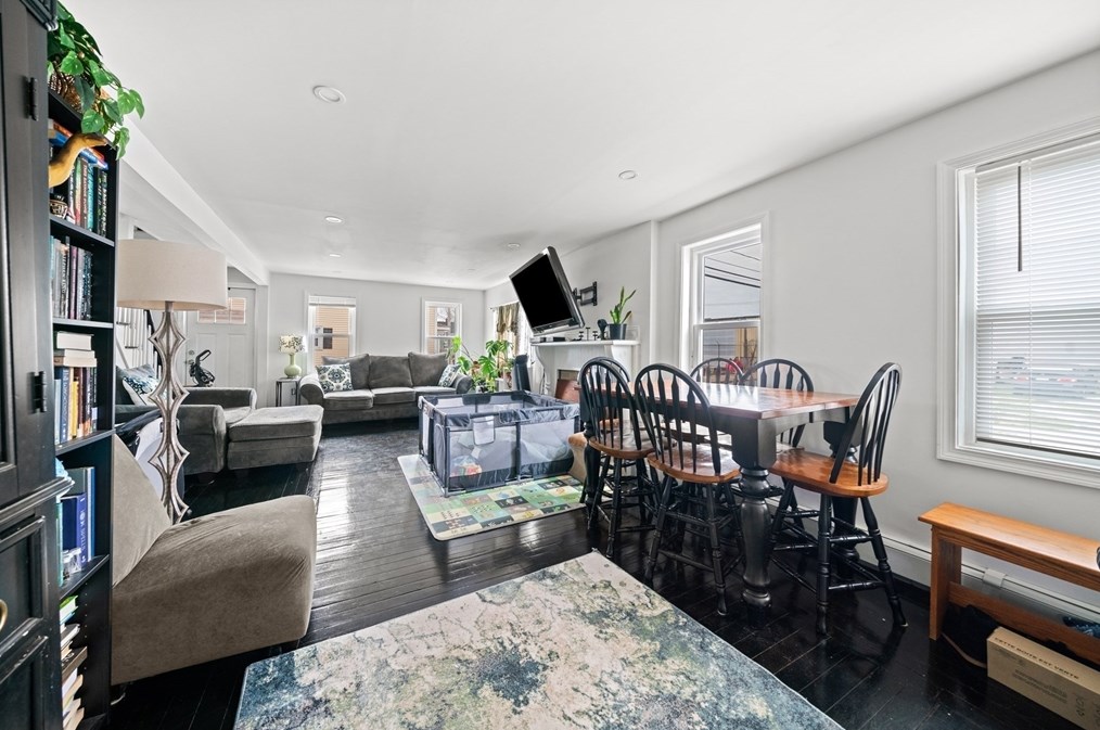 235 Chancery St, New Bedford MA 02740-3447 exterior