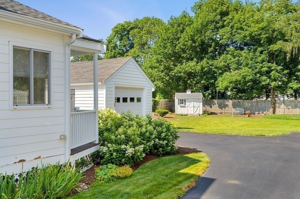 16 Corning St, Beverly MA  01915-3608 exterior