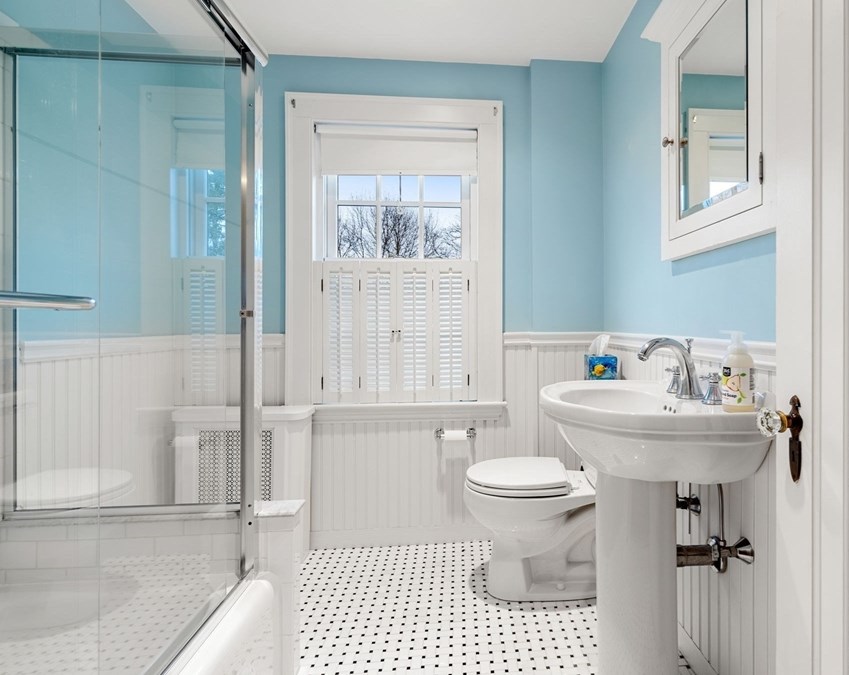 16 Corning St, Beverly MA  01915-3608 exterior