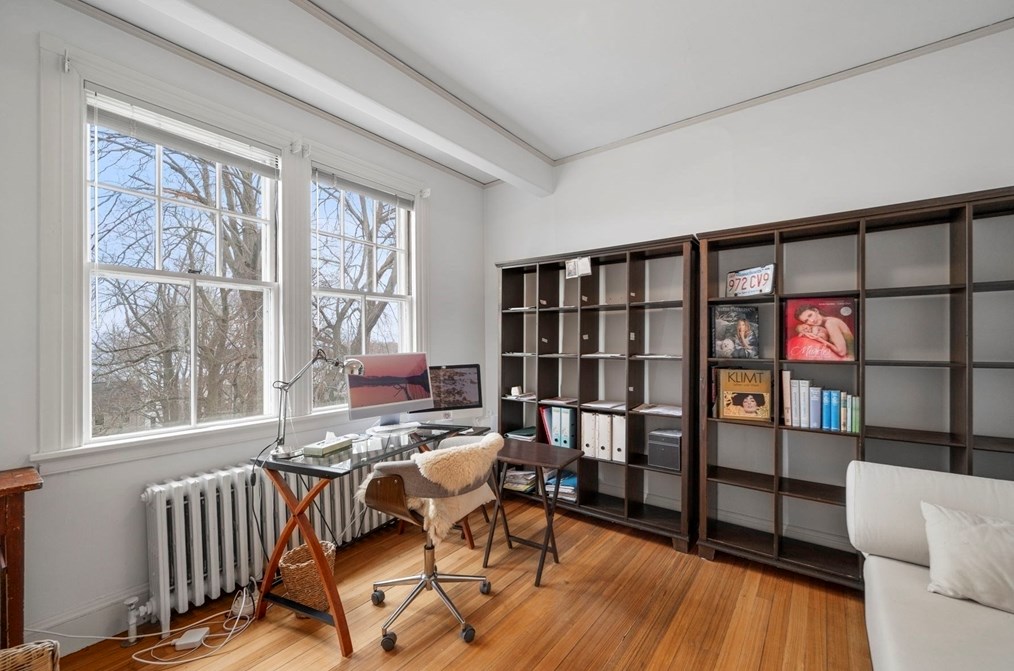 279 Nahant Rd, Nahant MA 01908-1341 exterior