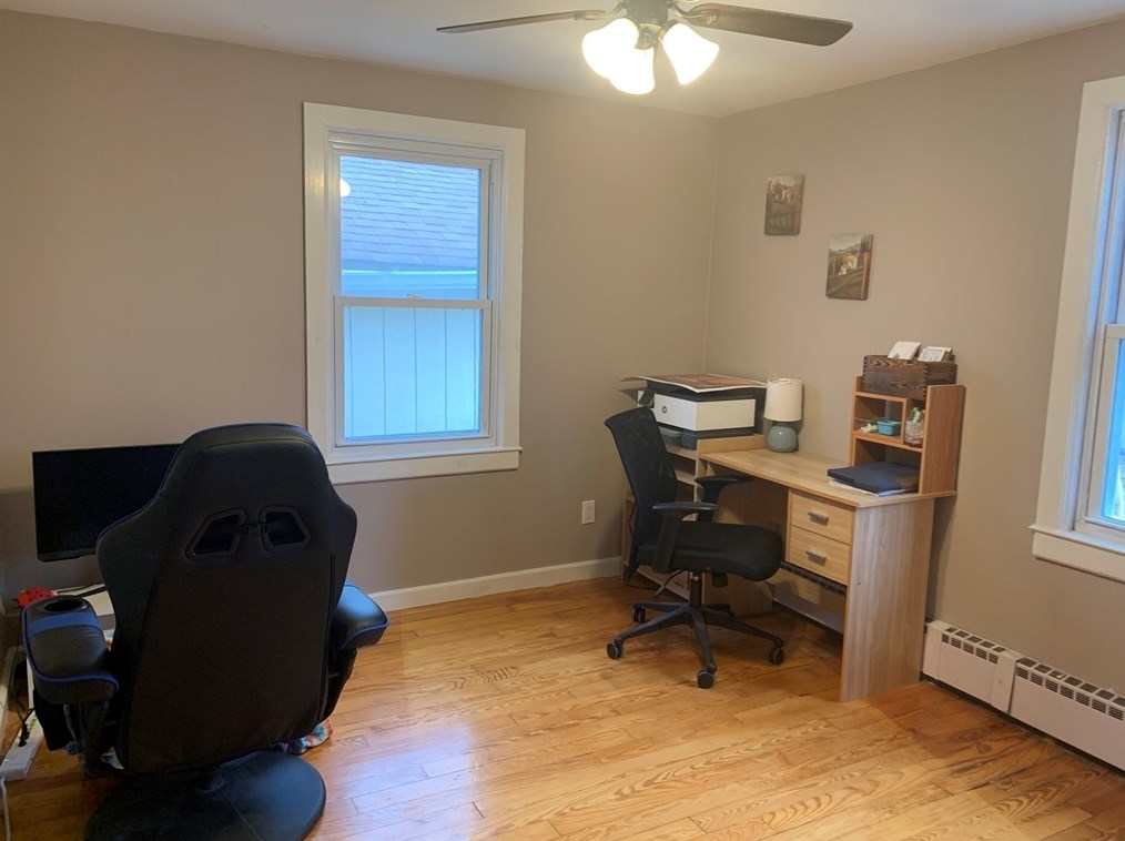 59 Champlain St, Dracut MA  01826-3946 exterior