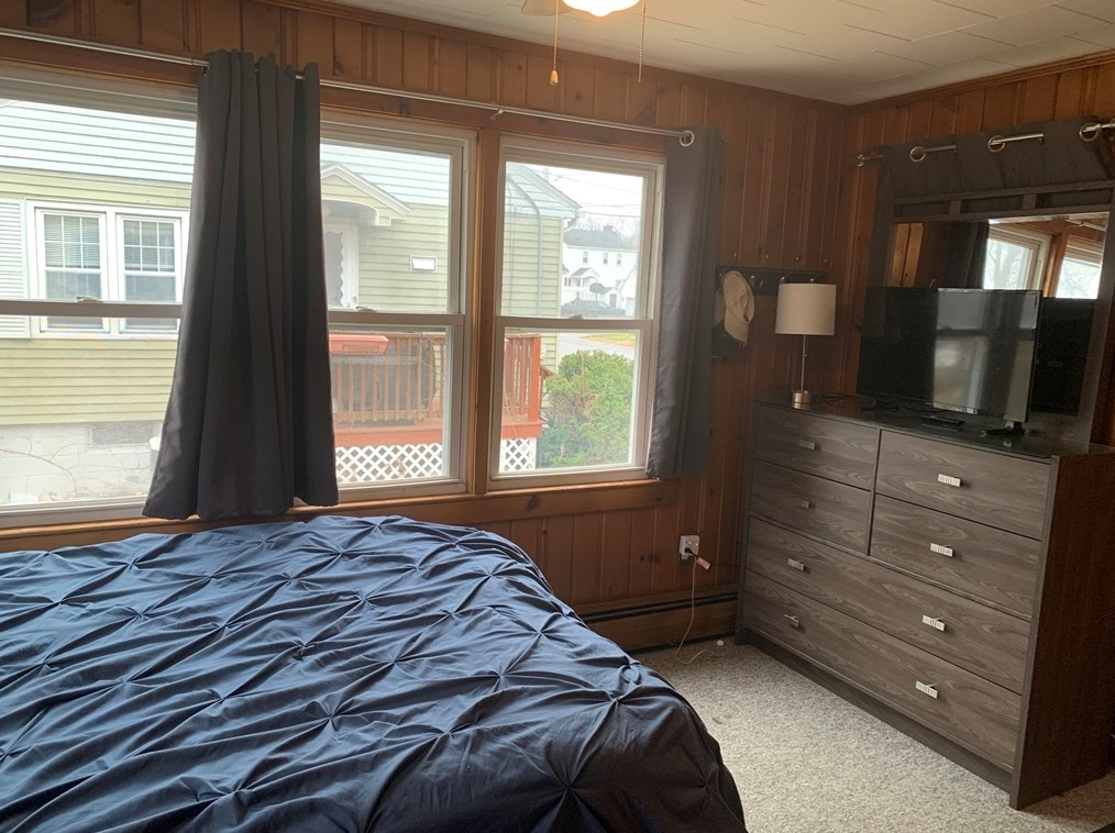 59 Champlain St, Dracut MA  01826-3946 exterior