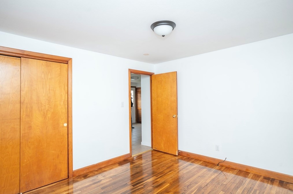 2278 County St, Taunton MA 02780-3509 exterior