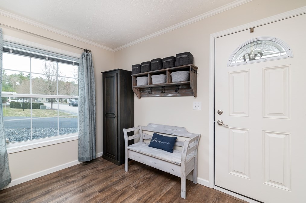 51 Willow Bend Blvd, Plymouth MA  02360-4698 exterior