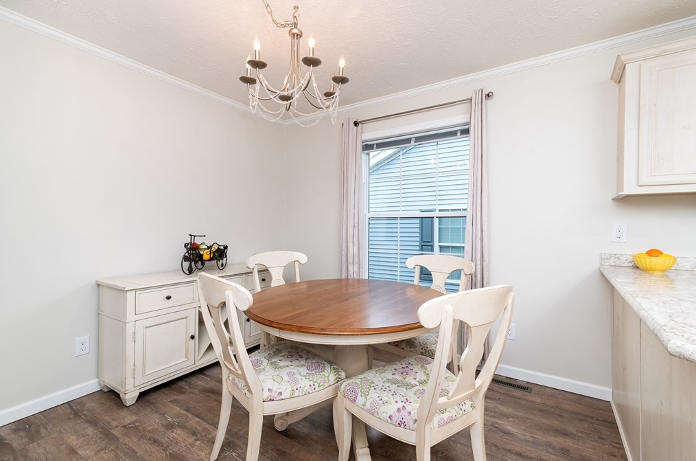 51 Willow Bend Blvd, Plymouth MA  02360-4698 exterior