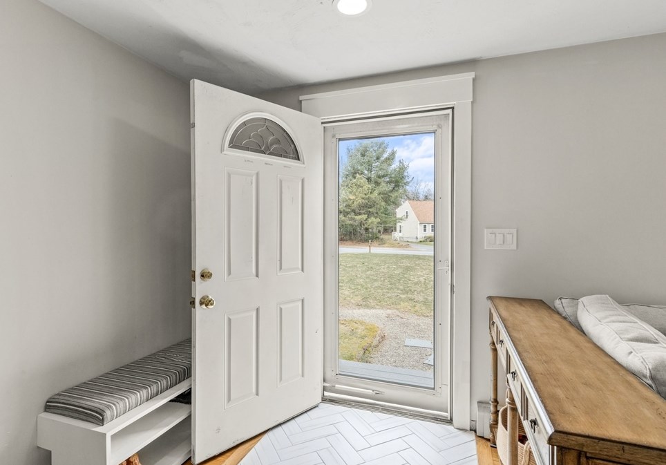 109 Alewife Rd, Plymouth MA  02360-2225 exterior