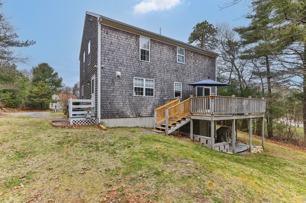 109 Alewife Rd, Plymouth MA  02360-2225 exterior