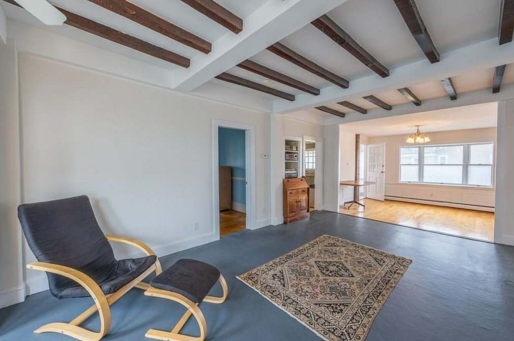 39 Middle St, Fairhaven MA  02719-2941 exterior