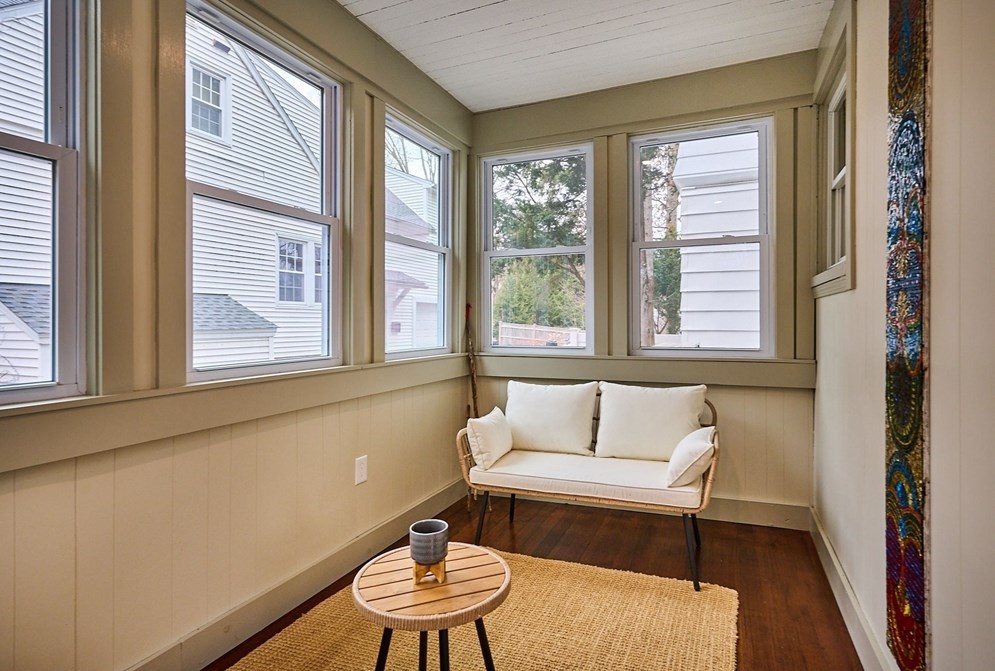 311 Prospect St, Northampton MA  01060-2049 exterior