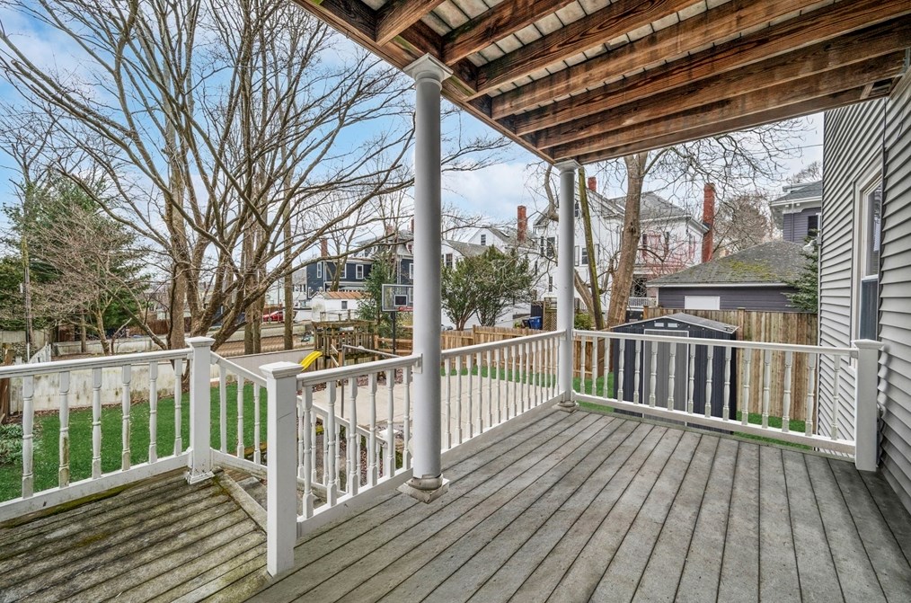 7 Randall St, Salem MA 01970-2320 exterior