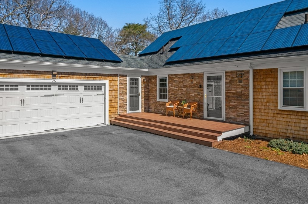 26 Black Cat Rd, Plymouth MA  02360-3506 exterior