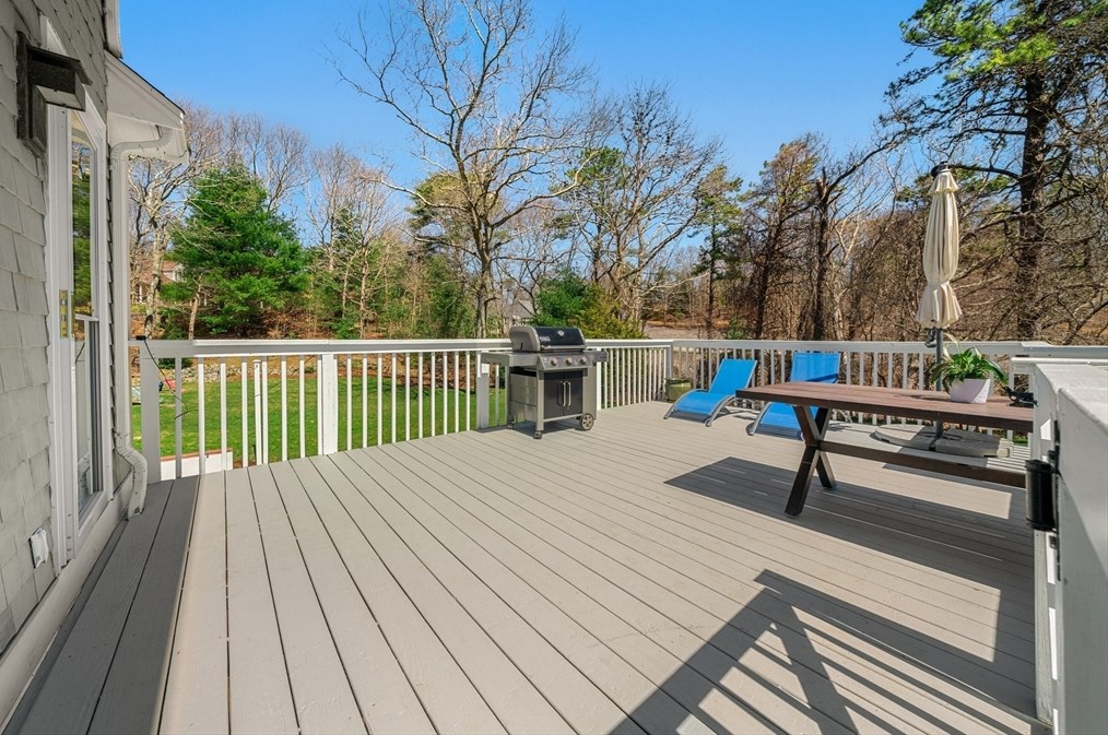 26 Black Cat Rd, Plymouth MA  02360-3506 exterior