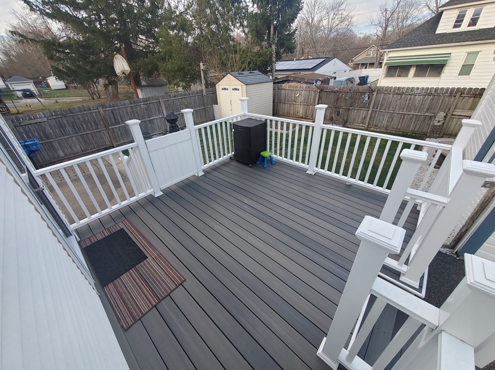 147 Denver St, Springfield MA 01109-1820 exterior