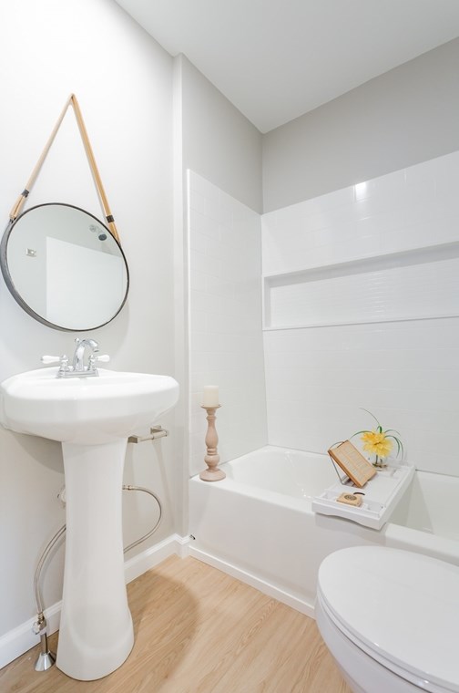 31 Hicks St, New Bedford MA 02740-7317 exterior