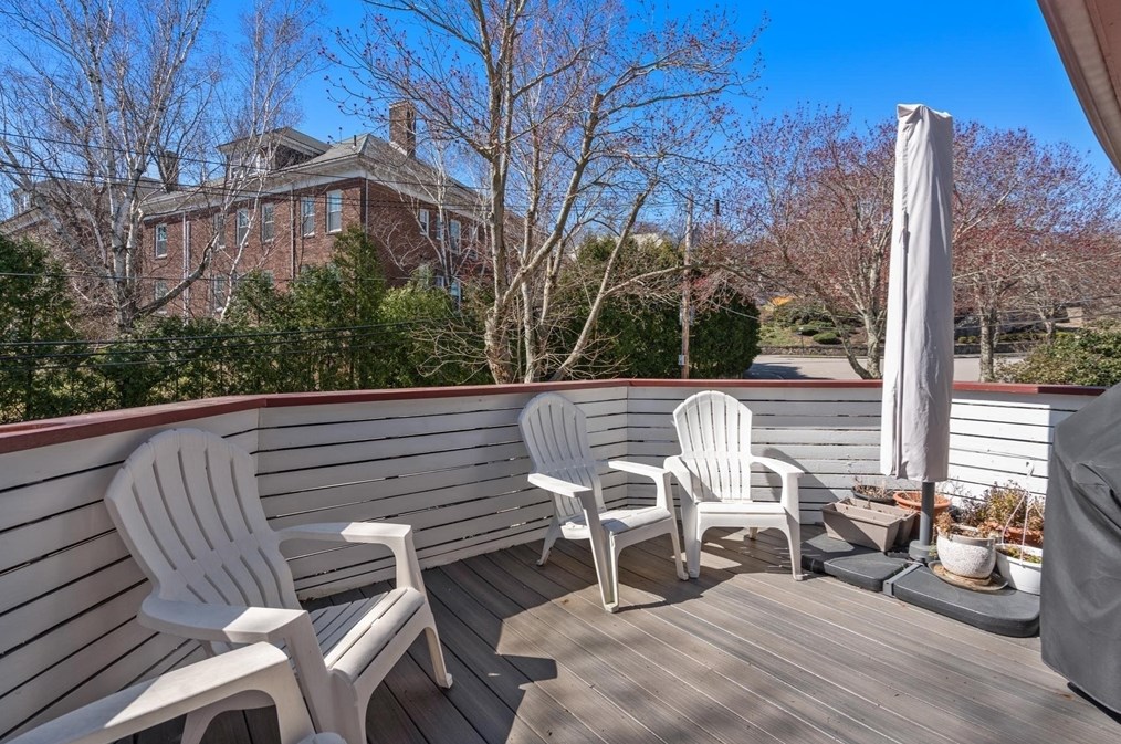 57 Winthrop Rd, Brookline MA  02445-4566 exterior