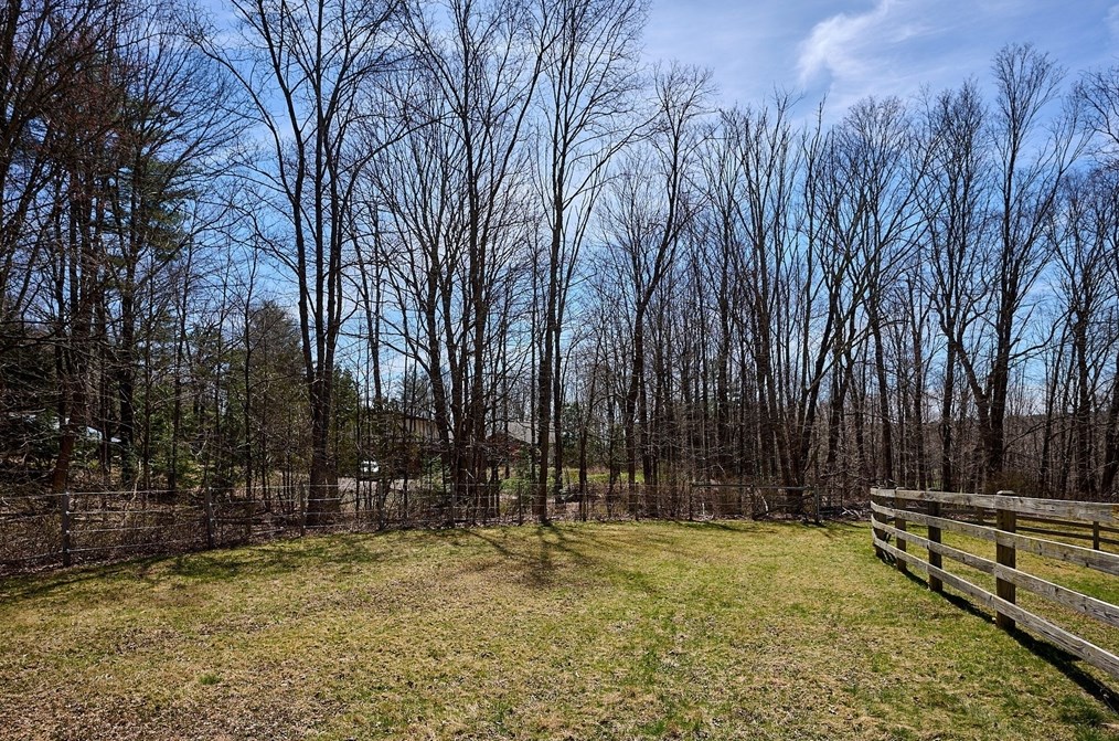 123 Russellville Rd, Southampton MA  01073-9508 exterior