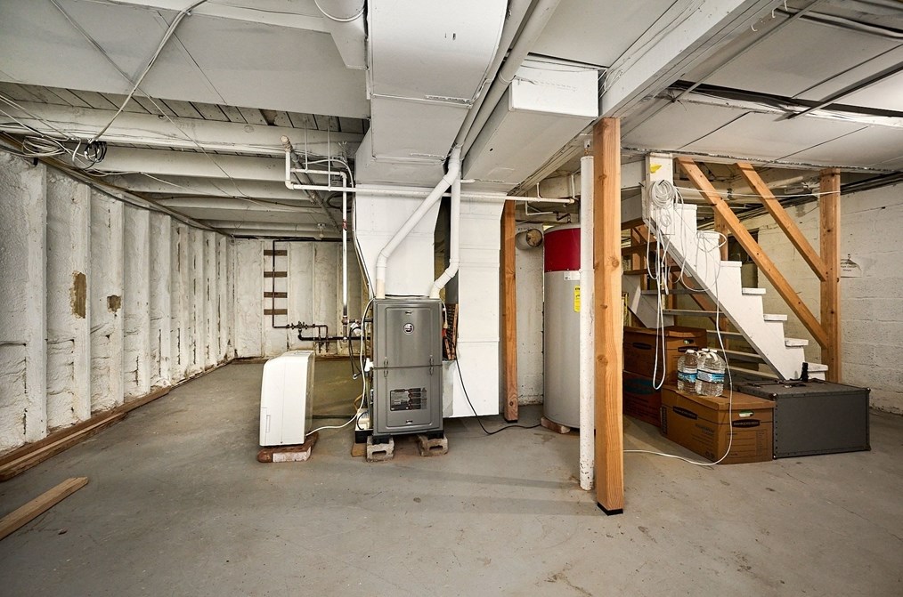 123 Russellville Rd, Southampton MA  01073-9508 exterior