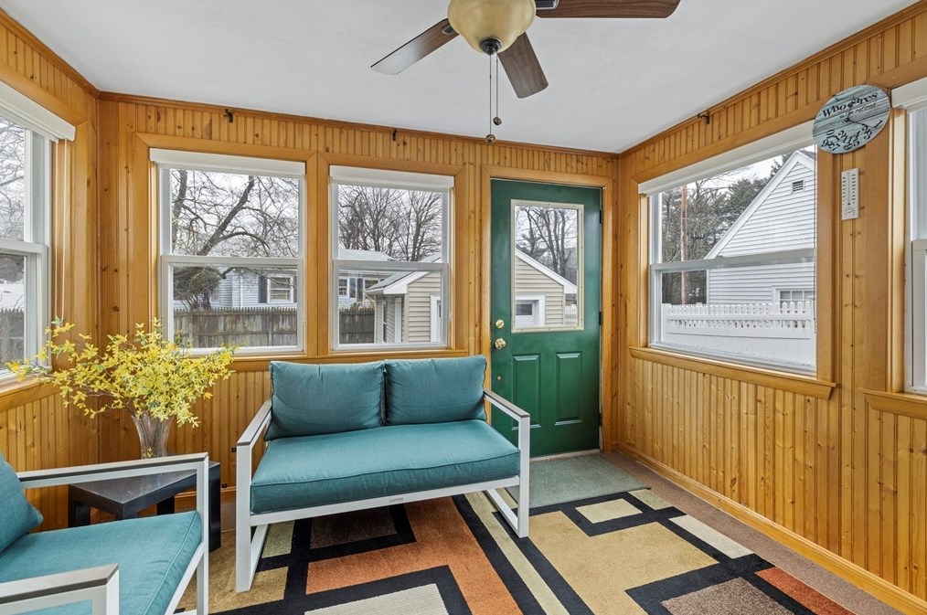 16 Lynn End Rd, Lynn MA  01904-1120 exterior