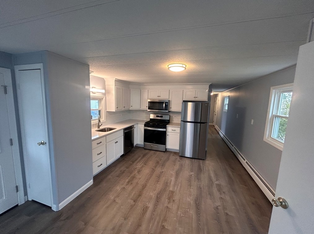 16 Lydia Dr, Plymouth MA  02360-5041 exterior