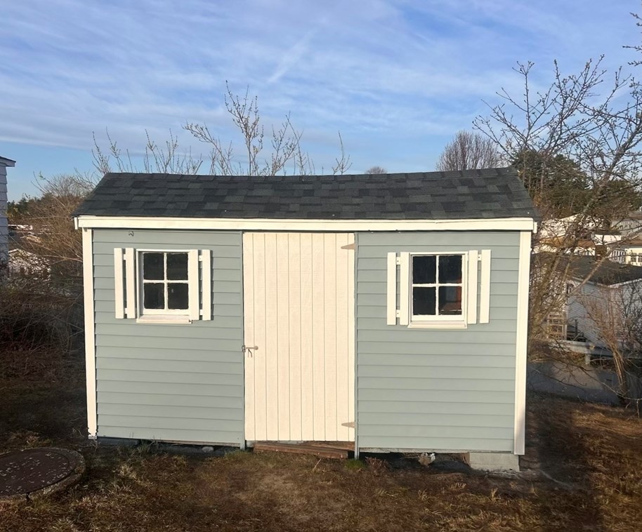 16 Lydia Dr, Plymouth MA  02360-5041 exterior