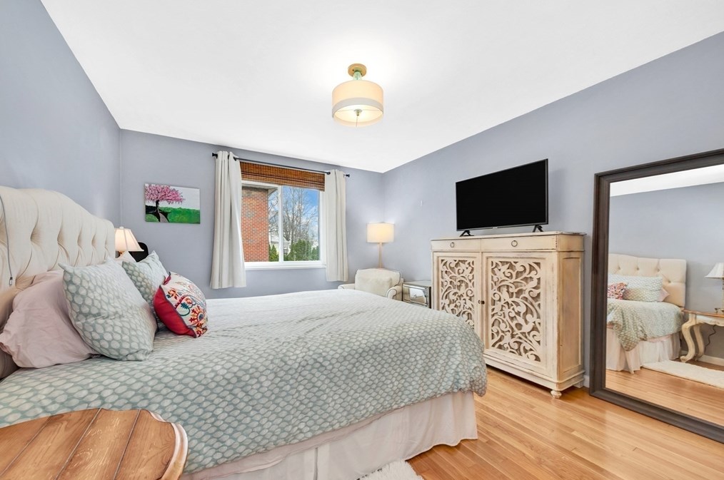 205 Kent St, Brookline MA 02446-5481 exterior