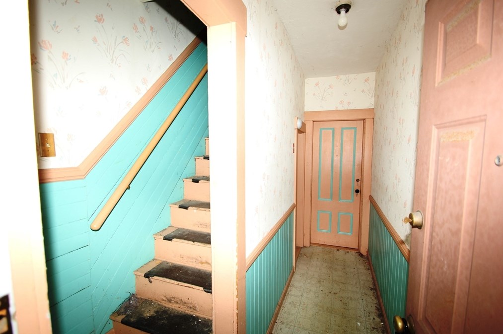 52 Bodwell St, Lawrence MA  01841-5009 exterior