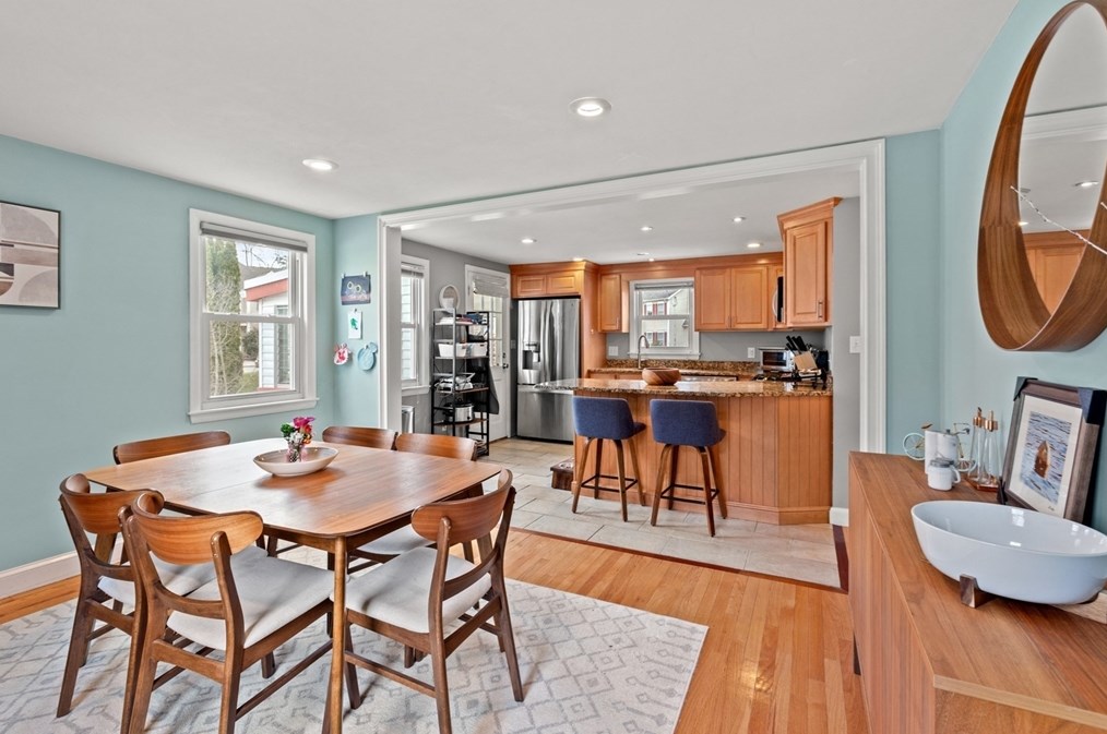 44 Tobin Rd, Boston MA  02132-6218 exterior