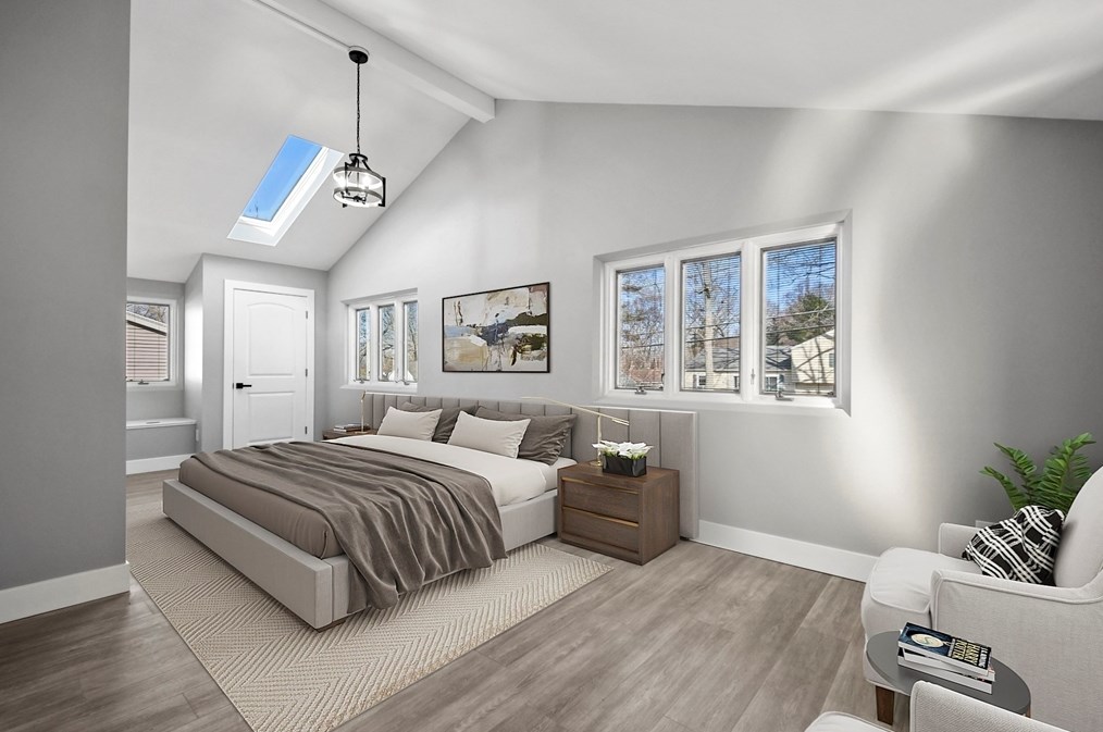 23 Lakeside Ave, Webster MA  01570-3590 exterior