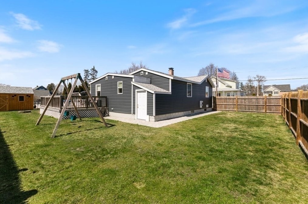 16 Farley St, Methuen MA 01844-6513 exterior