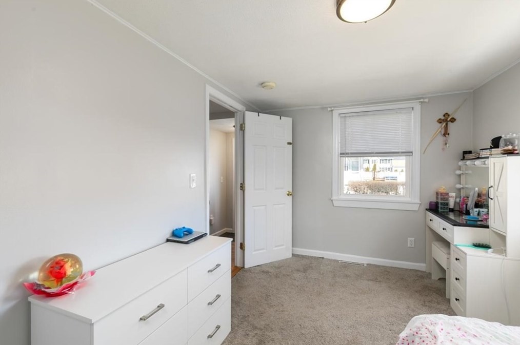 16 Farley St, Methuen MA 01844-6513 exterior