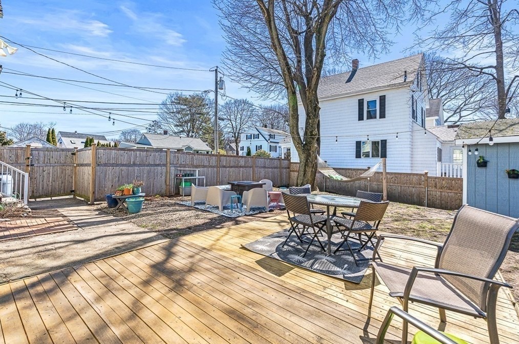 59 Fowle St, Woburn MA  01801-5243 exterior