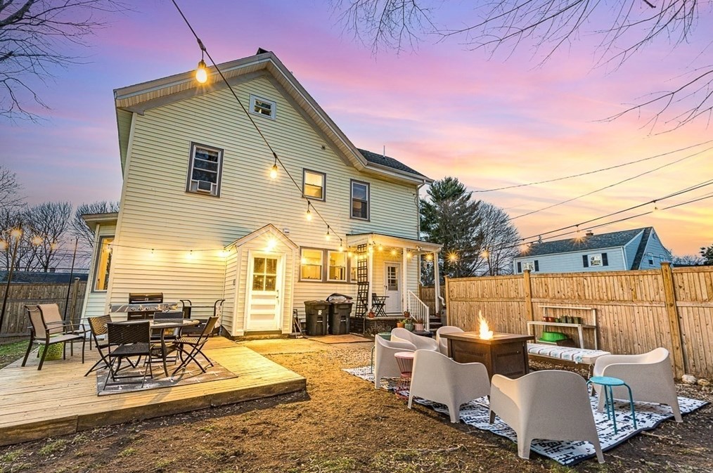 59 Fowle St, Woburn MA  01801-5243 exterior