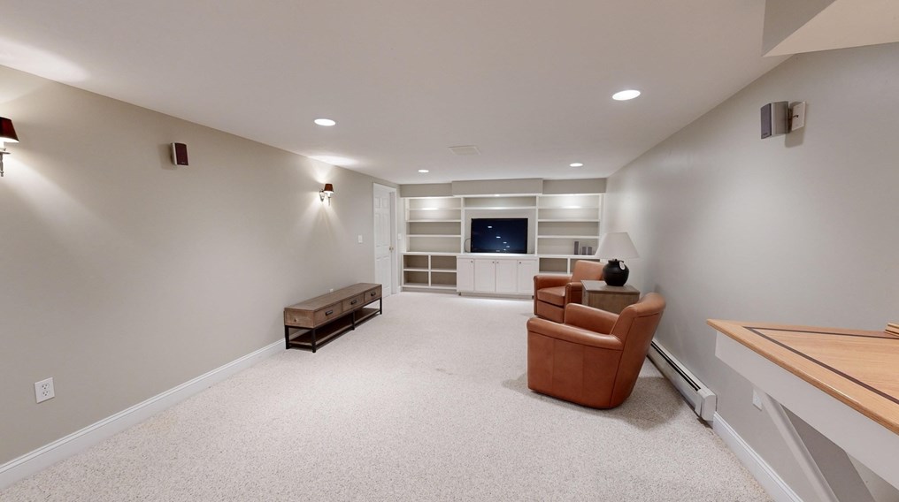 45 Northfield Dr, East Bridgewater MA 02324-1249 exterior