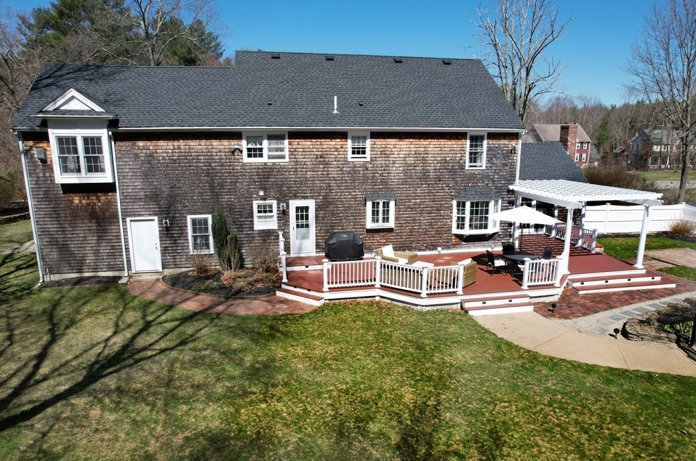 45 Northfield Dr, East Bridgewater MA 02324-1249 exterior