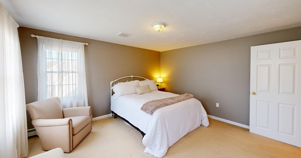 45 Northfield Dr, East Bridgewater MA 02324-1249 exterior