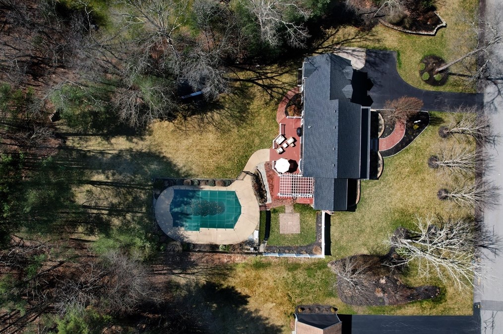 45 Northfield Dr, East Bridgewater MA 02324-1249 exterior