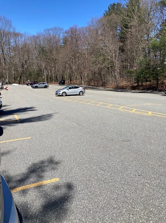 6 Greenbriar Dr, North Reading MA  01864-3150 exterior