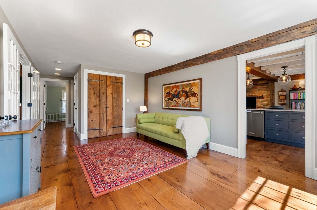 373 Main St, Andover MA  01810-2610 exterior