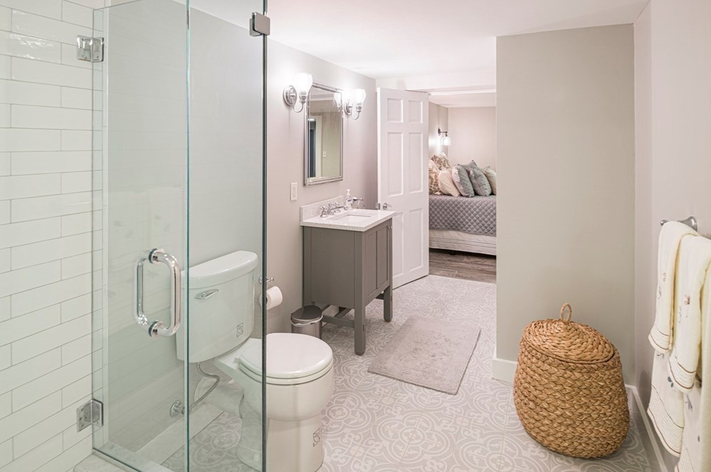 373 Main St, Andover MA  01810-2610 exterior