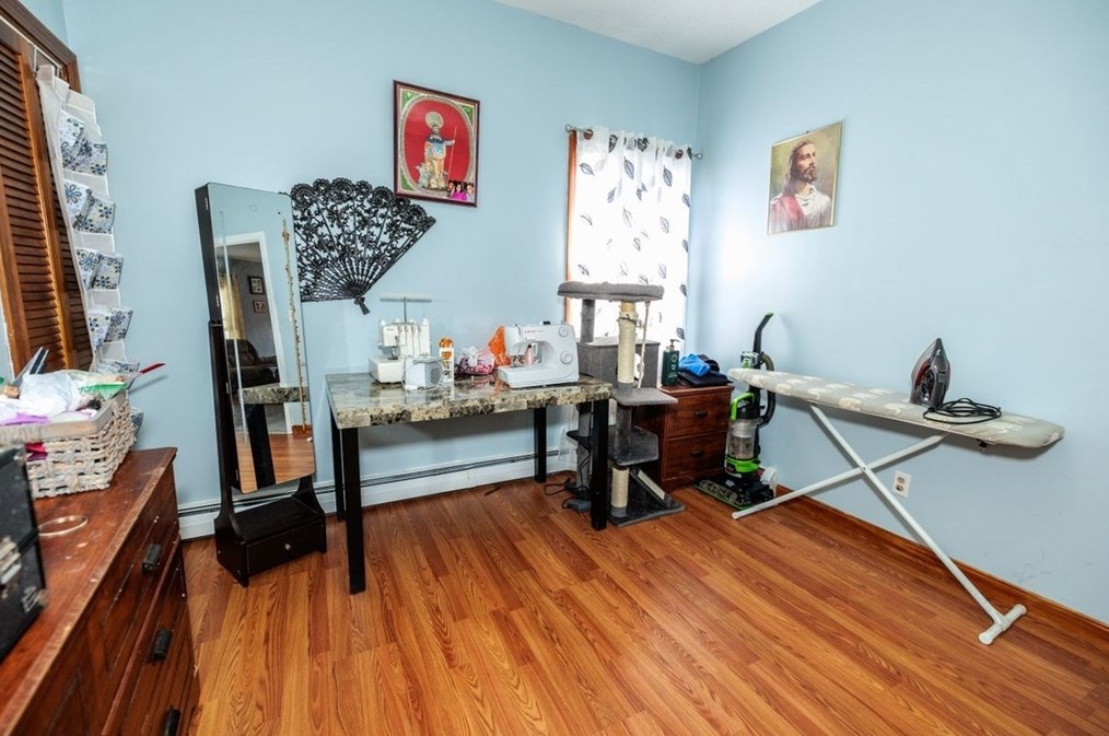 395 Eddy St, Fall River MA 02723-2305 exterior